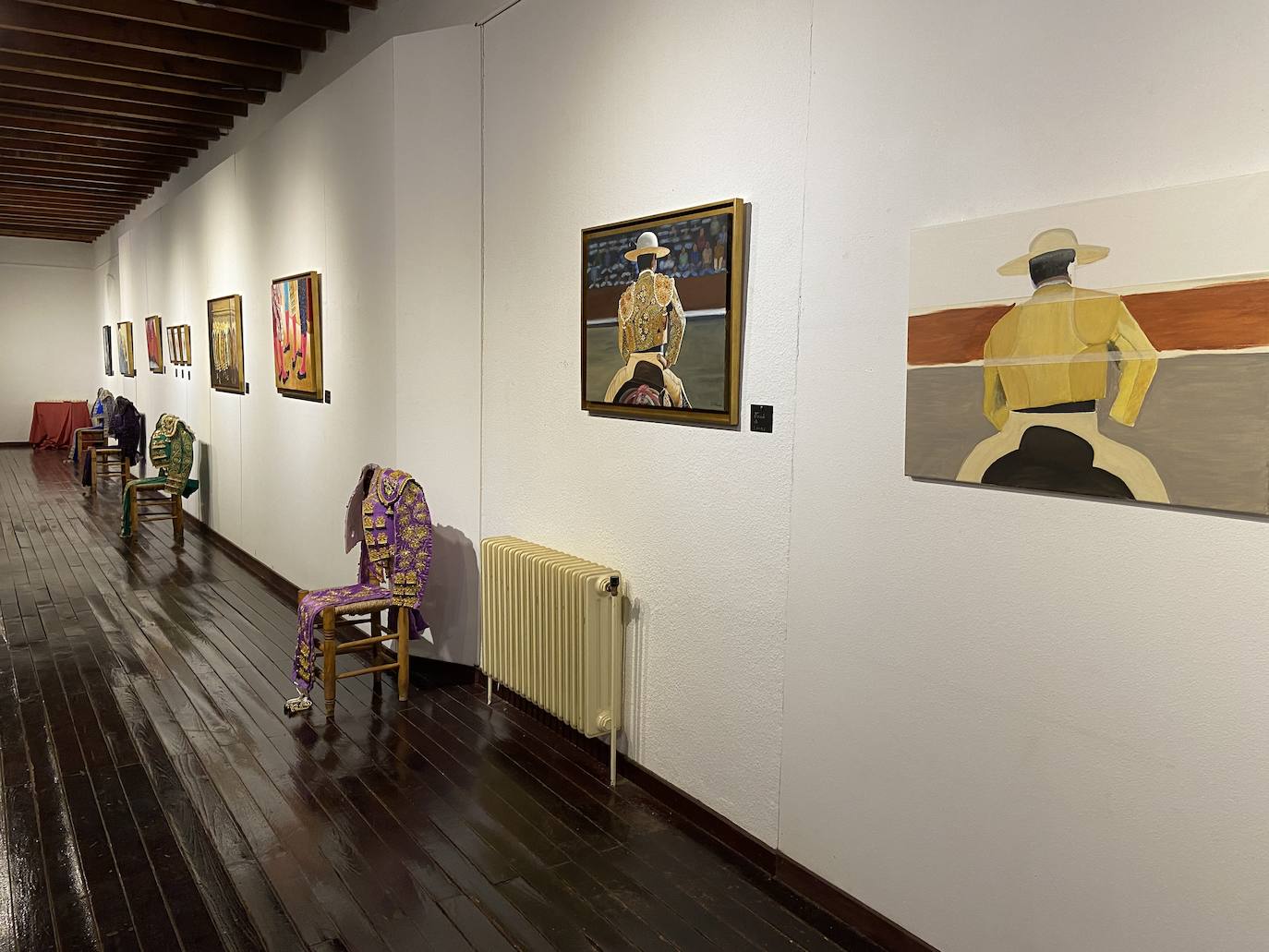 Fotos: Exposición taurina &quot;Tarde de Gloria&quot; de Toña Chachón