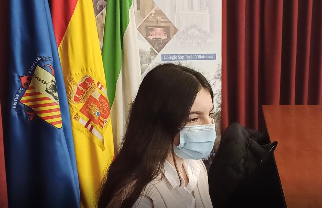 CELIA CABEZA, GANADORA PROVINCIAL DEL CONCURSO CARTA A UN MILITAR ESPAÑOL