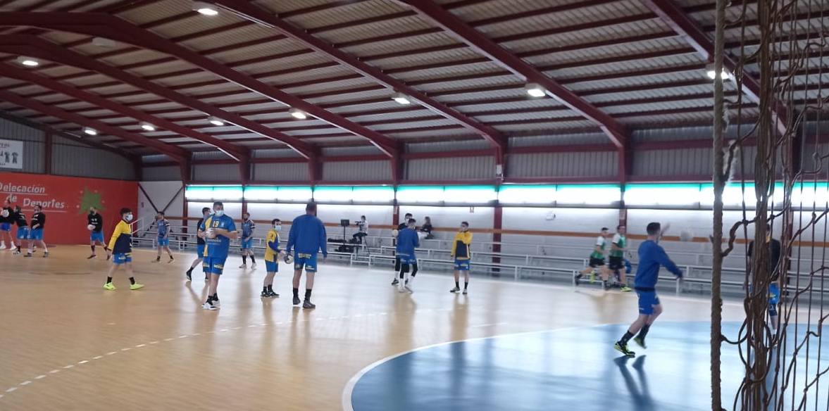 Derrota en la Garrovilla para el Óptica Canónico de balonmano