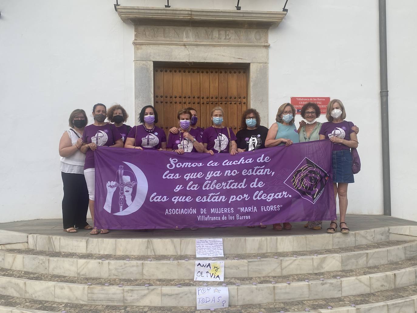 Fotos: Concentración por los asesinatos machista de las niñas de Tenerife