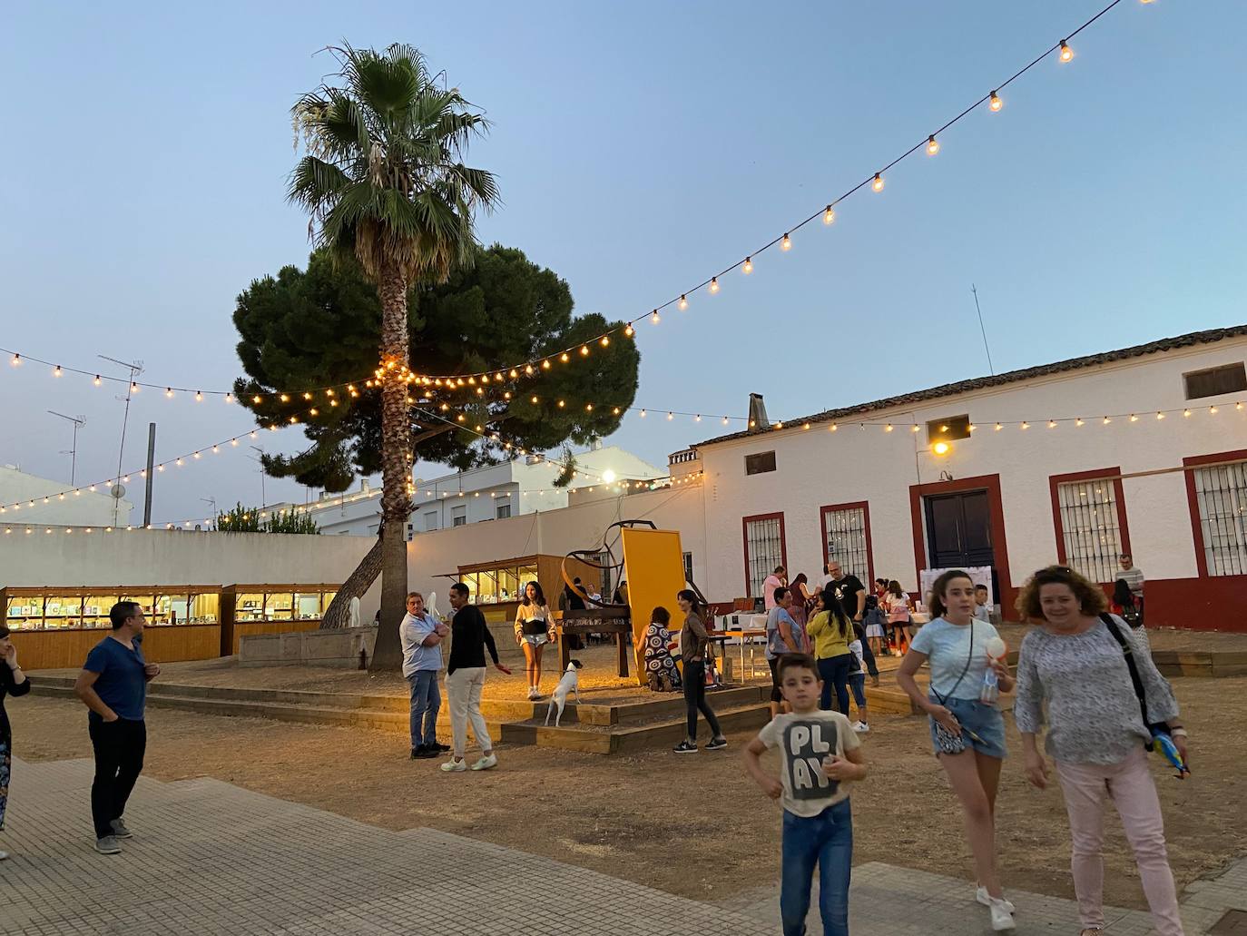 Fotos: Éxito de público en la Feria del Libro 2022