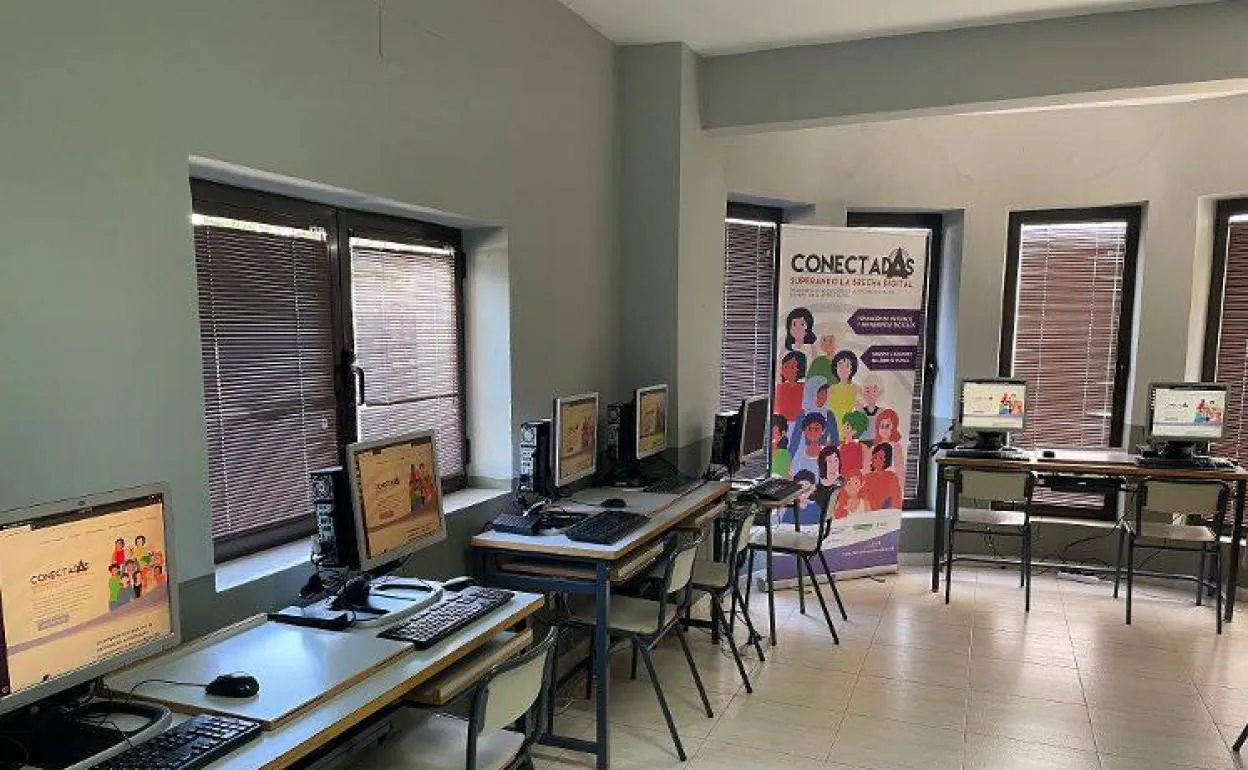 Aula tecnológica en Villanueva de la Vera 