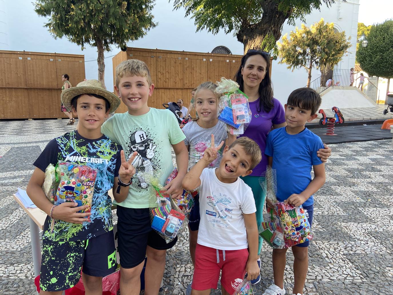 Ganadores de la I Ginkhana de la vendimia, una de las actividades diseñadas dentro de la XXVI Fiesta de la Vendimia y Tradicional Velá de la Virgen Coronada.