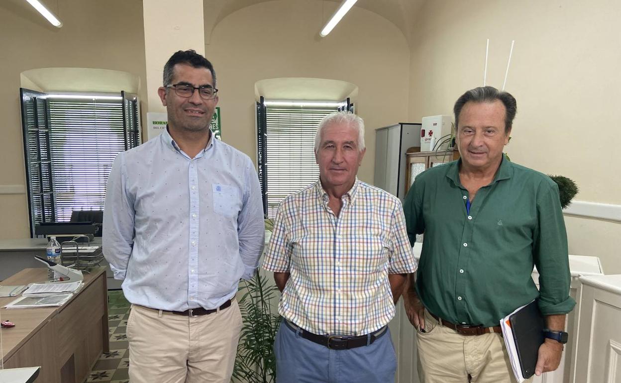 De izquierda a derecha, José Manuel Rama, Juan Roco y Fernando Baselga 
