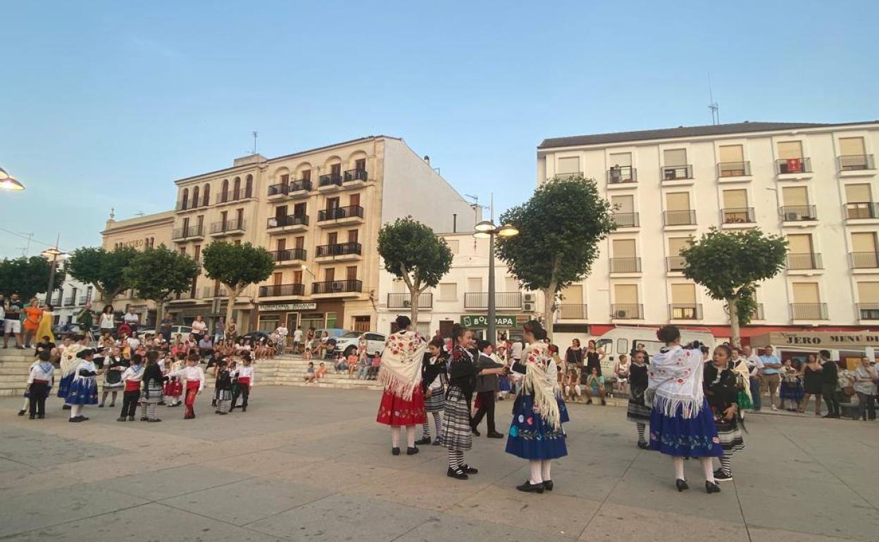 Clasura escuelas de folklore 