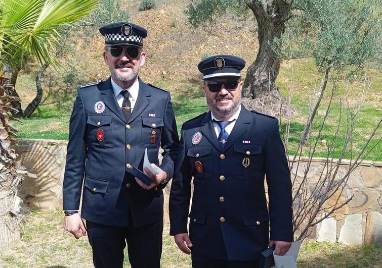 Dos agentes de Villafranca condecorados en los actos de celebración del día de la Policía Local de Extremadura