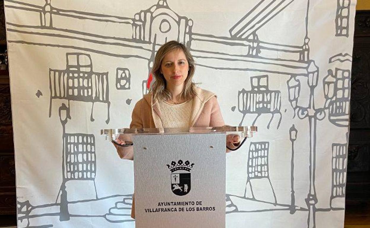 Carmen Romero, concejal de Empleo en rueda de prensa. 