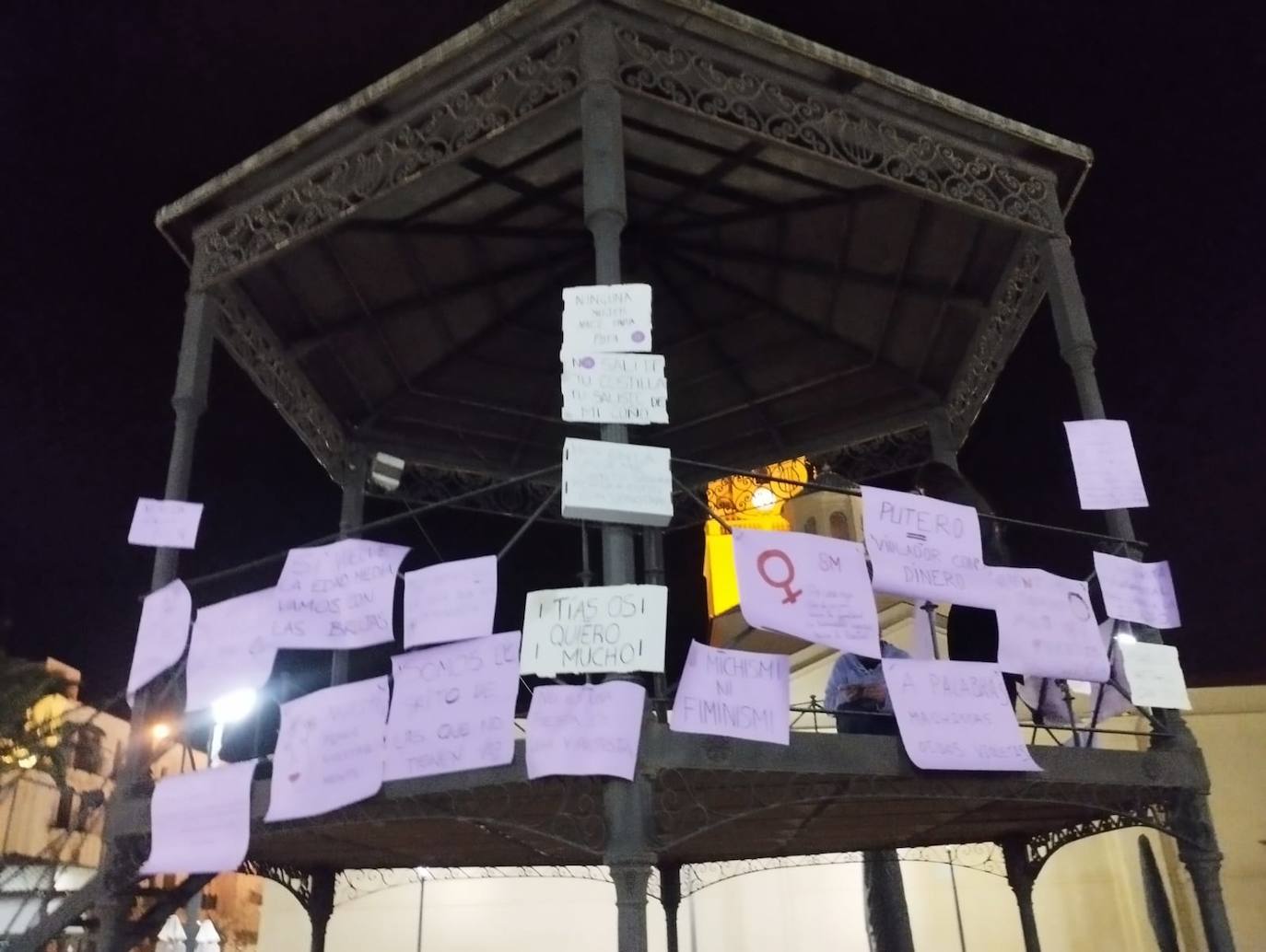 Fotos: Villafranca conmemora el 8M