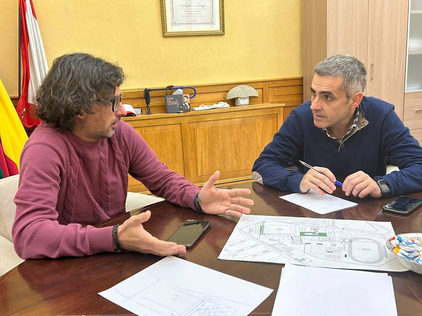 El diputado provincial de Infraestructuras, Moviliad y Ordenación del territorio visita la localidad