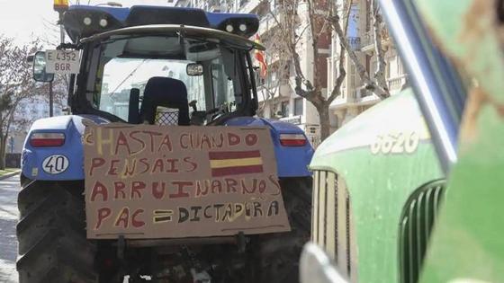 Tractorada de agricultores el 6 de febrero en Villafranca por la crisis del sector