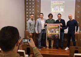 De izquierda a derecha, Emilio Sánchez, concejal de Deportes, Jesús Nieto, Fco Jiménez, Ricardo Cabezas y José Manuel Tovar.