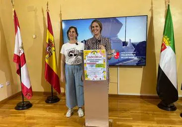 La concejala de Formación, Marian Vicente y Mónica Raposo, trabajadora de la UPV en rueda de prensa.