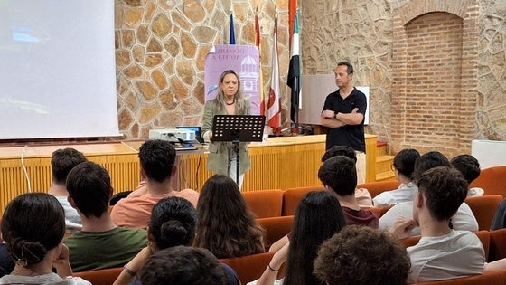 'Un Silencio a Gritos: Las Sinsombrero' llega a Villafranca para acercar a la población a las mujeres de la generación del 27