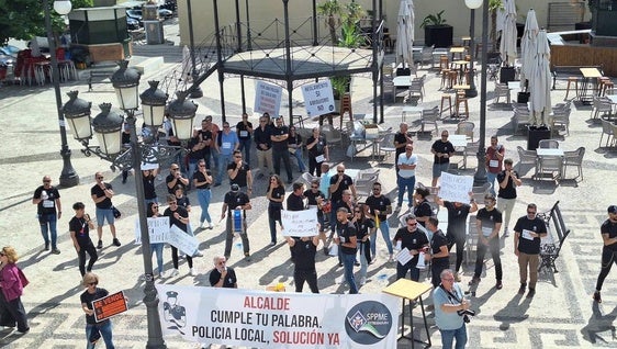 El conflicto entre el Ayuntamiento de Villafranca y la Policía Local se agrava