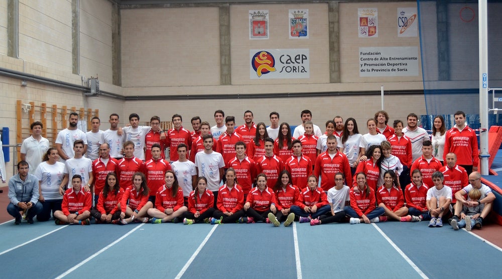 Equipo masculino del CAPEX de la temporada anterior