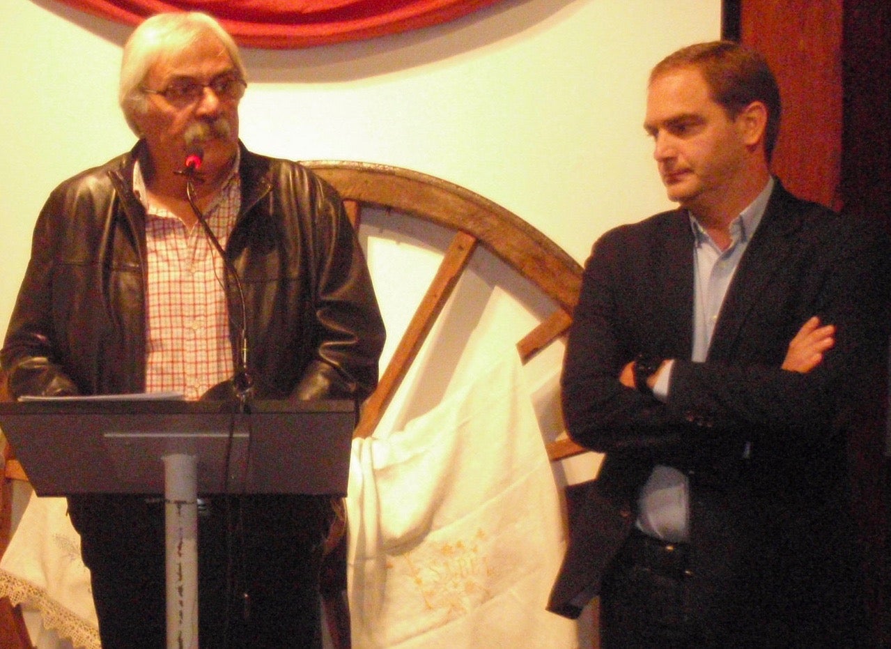 Arturo Díaz Gragera y Lorenzo García Mateos, durante la inauguración de una exposición en la Casa de la Cultura, el pasado mes de octubre