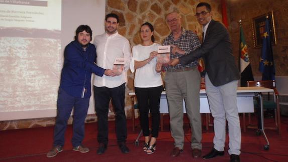 Juan José Sánchez, David Gordillo, Elisa Moriano, Valeriano Cabezas (el autor) y Javier Durán. 