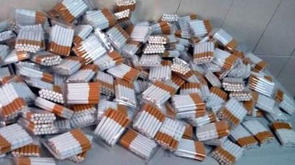 Cigarrillos de 'fabricación casera' requisados por la Guardia Civil. 