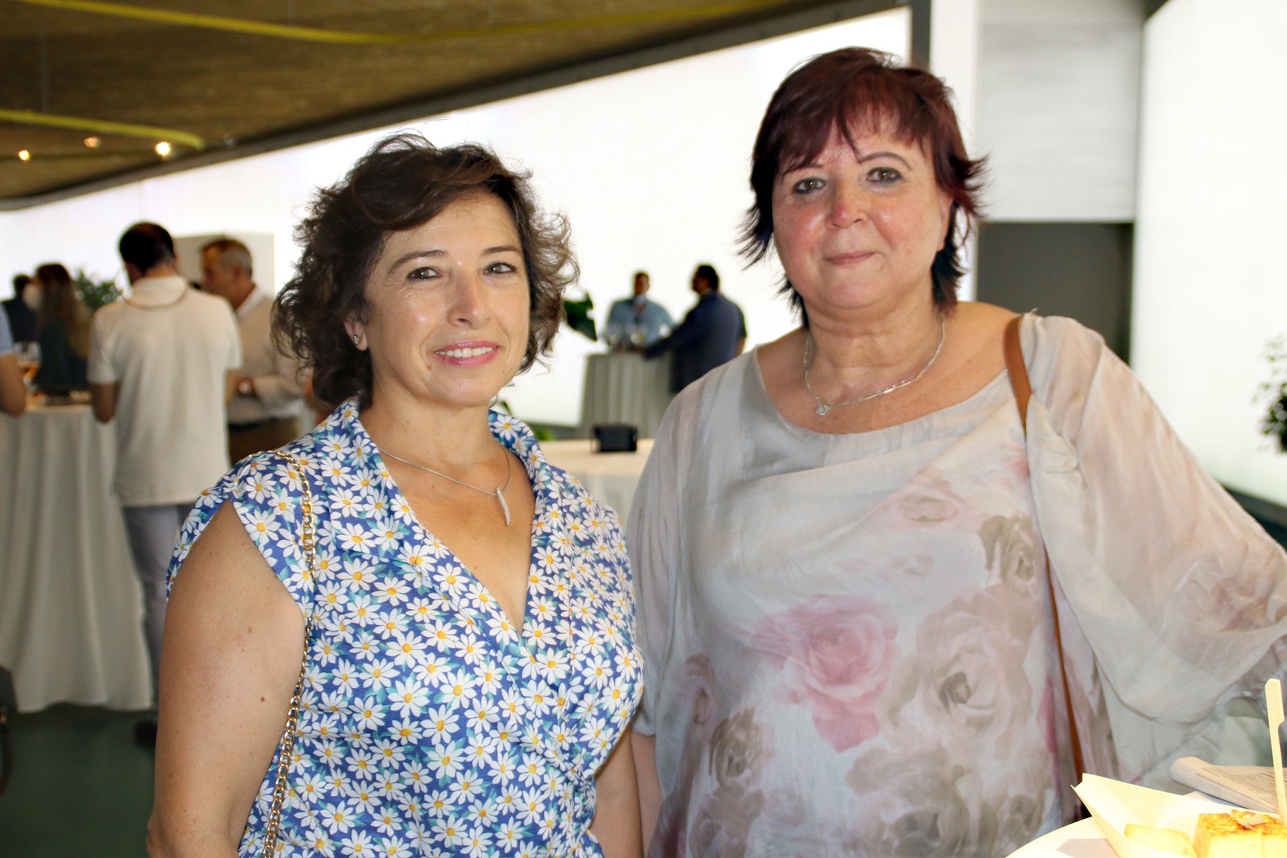 Fueron muchos los que no quisieron perderse la presentación de HOY Villanueva. 