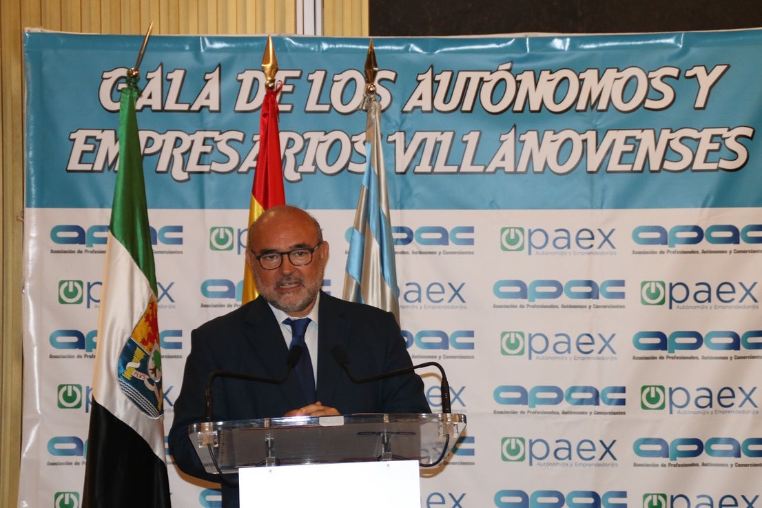 La Gala del Autónomo y Empresa Villanovense reconoció el esfuerzo del último año. 
