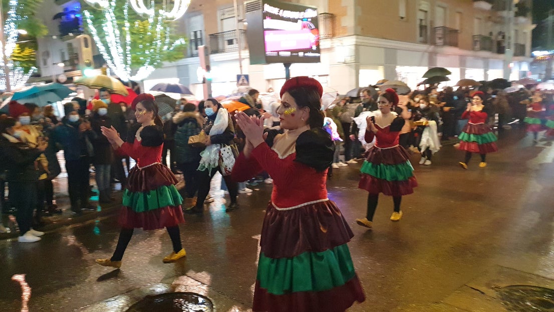 Los Reyes Magos y las carrozas de la cabalgata trajeron la ilusión. 