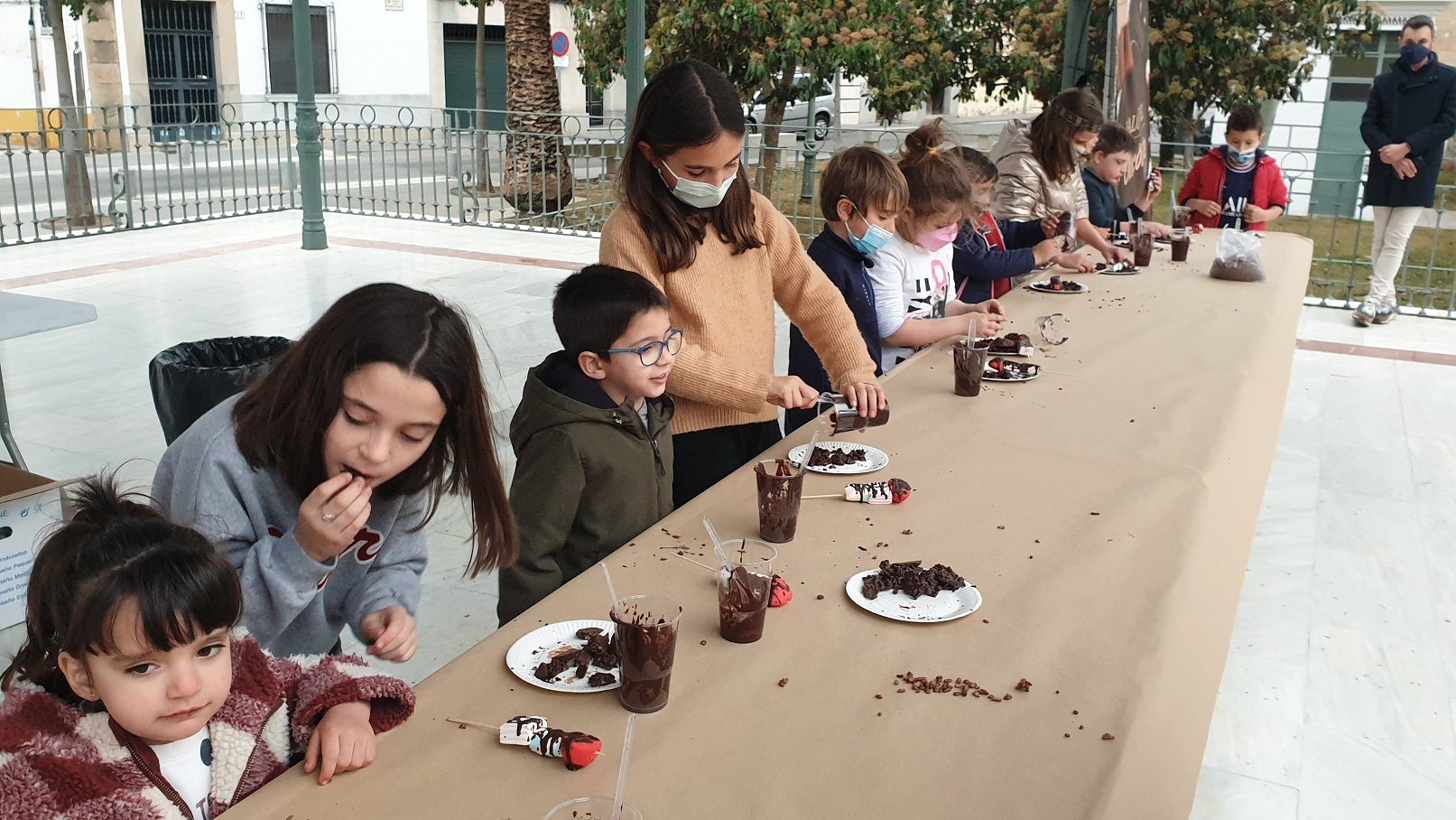 Los asistentes pudieron elegir entre cientos de propuestas a base de chocolate. 
