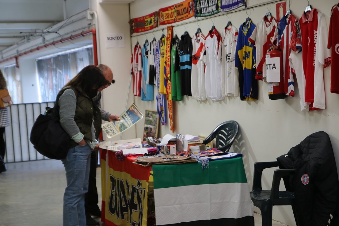 Visitantes en la XI Feria Internacional del Coleccionismo. 