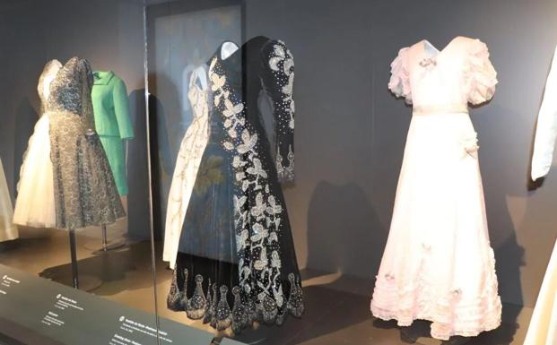 Algunos de los vestidos de la colección. 