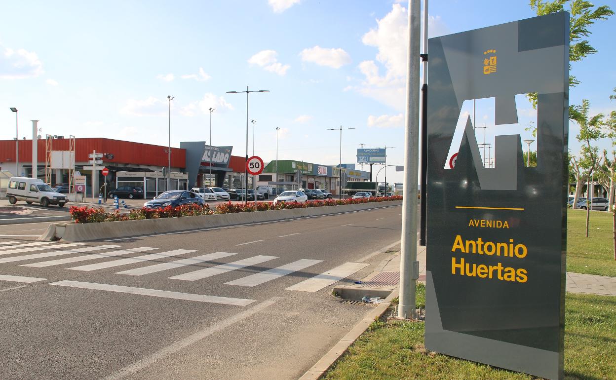 Avenida Antonio Huertas en Villanueva de la Serena. 