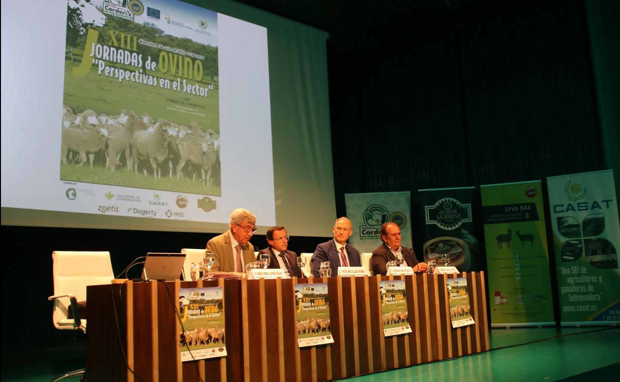 Inauguración de las jornadas sobre el sector del ovino, organizadas por Corderex. 