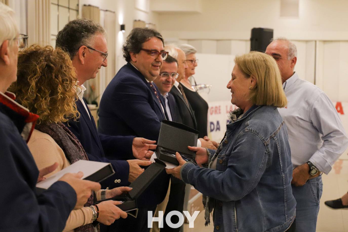 Los protagonistas fueron los donantes de sangre que recibieron distinciones por sus numerosas aportaciones. 