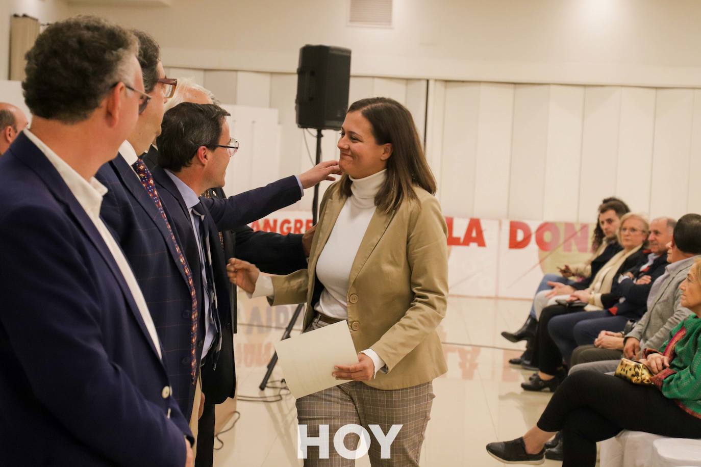 Los protagonistas fueron los donantes de sangre que recibieron distinciones por sus numerosas aportaciones. 