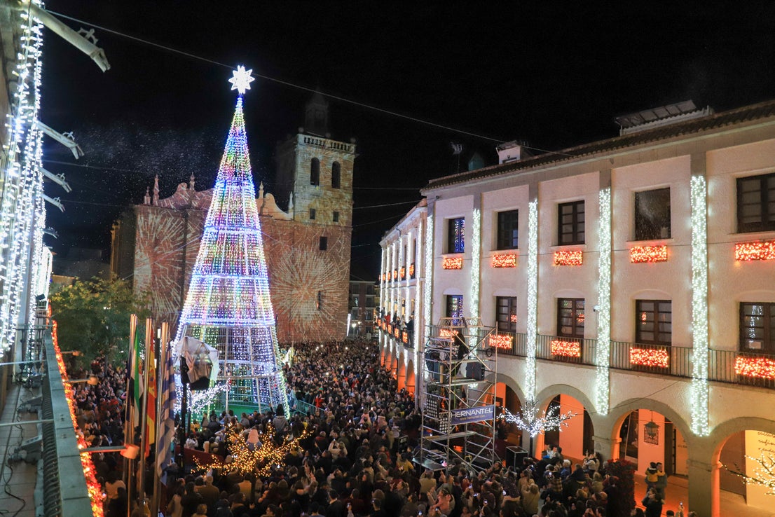 Villanueva de la Serena enciende su Navidad. 