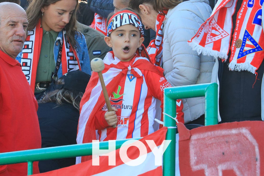 El Don Benito se llevó el derbi con un solitario gol de Pablo Rodríguez. 
