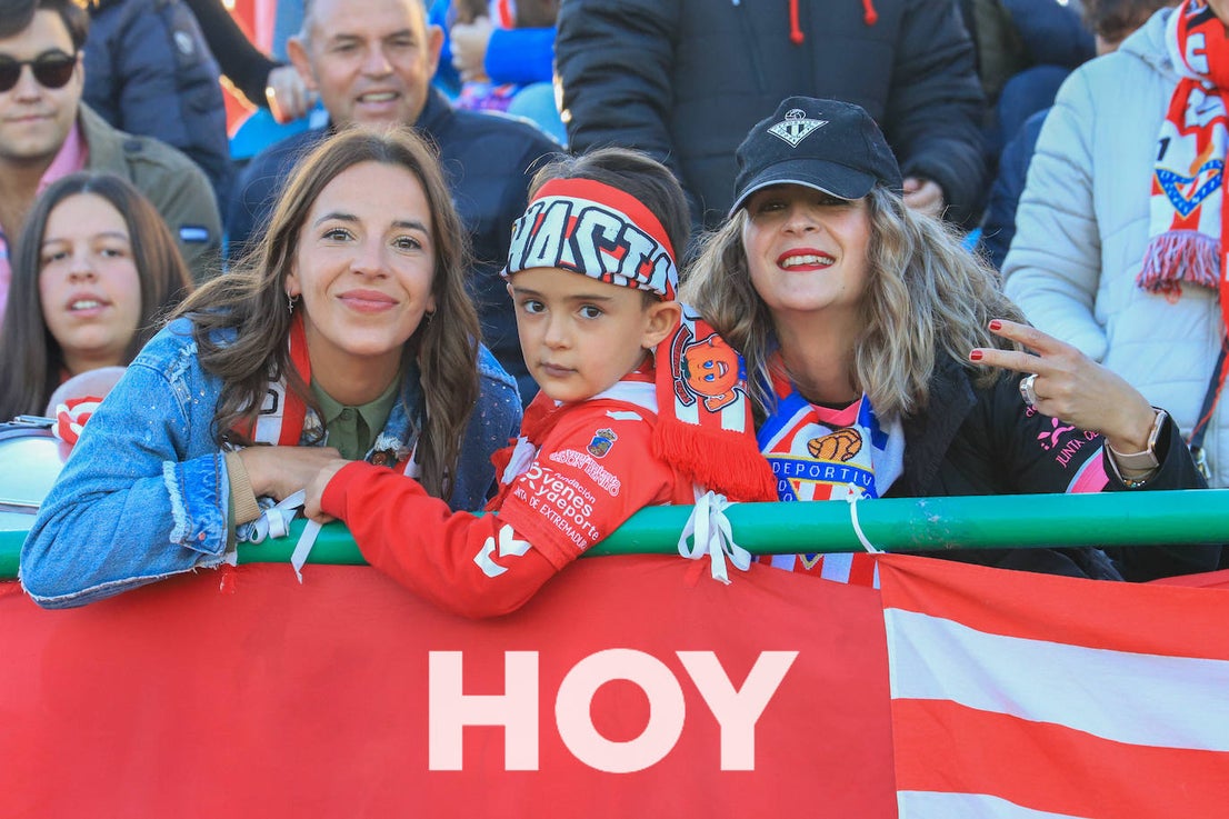 El Don Benito se llevó el derbi con un solitario gol de Pablo Rodríguez. 