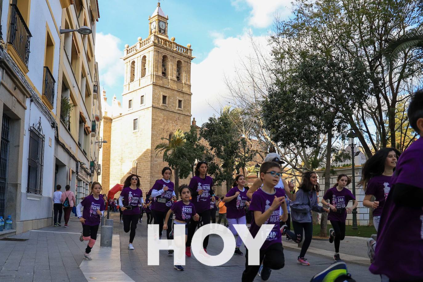 Villanueva celebra su 17ª Carrera de la Mujer