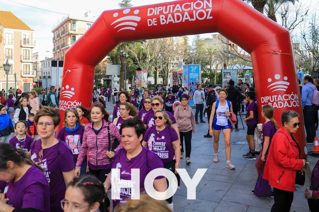 Villanueva celebra su 17ª Carrera de la Mujer