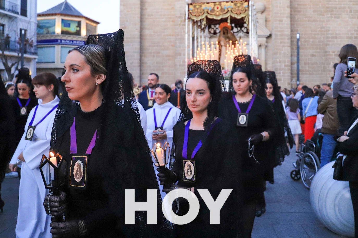 Villanueva arropa las procesiones de Semana Santa