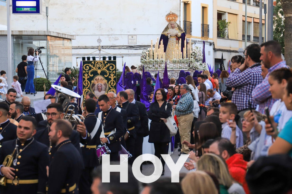 Villanueva arropa las procesiones de Semana Santa