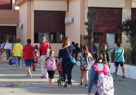 El Ayuntamiento aprueba las bases para las ayudas escolares del próximo curso