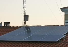 Placas solares en una vivienda de Villanueva.