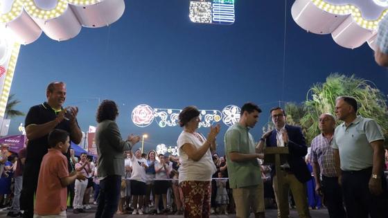 Santiaguito enciende el ferial para varios días de fiesta