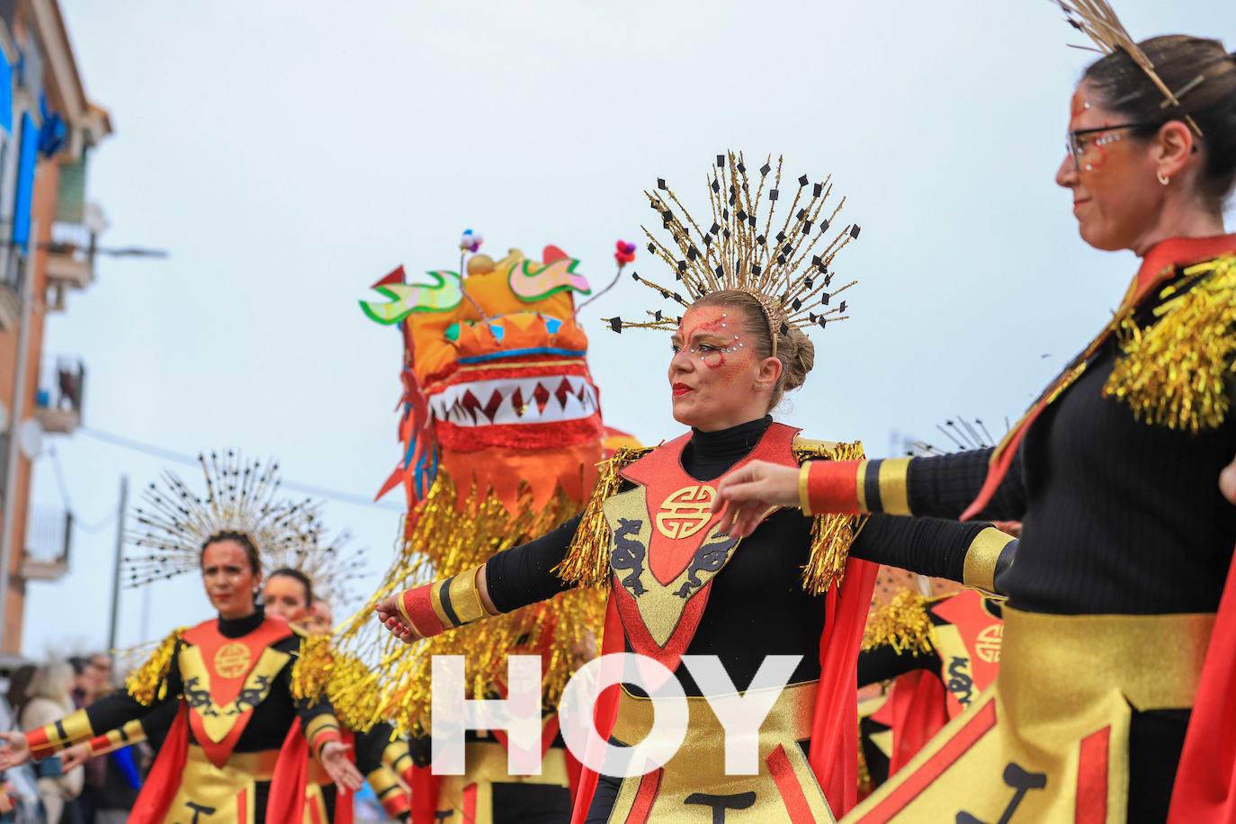 El desfile se celebró este sábado con final en la plaza de España. 