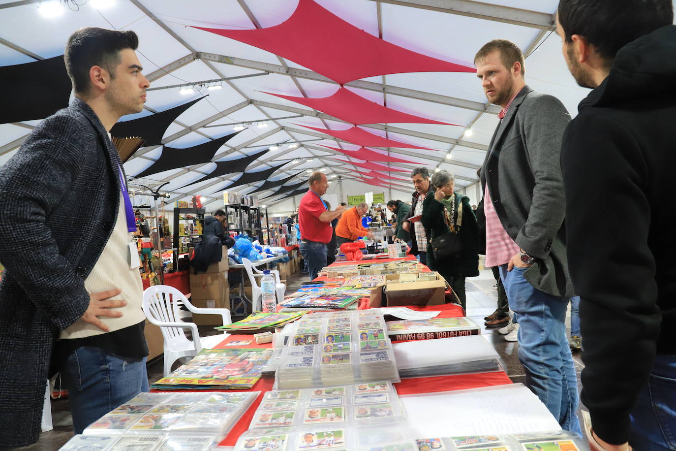 El pabellón Juan Hidalgo congrega a miles de personas en esta 12ª edición. 