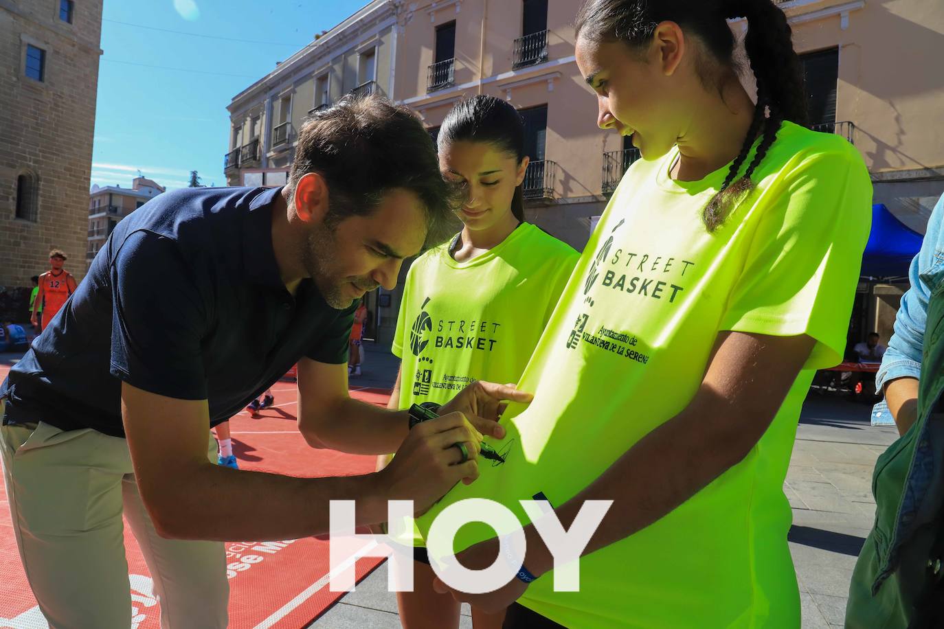 Calderón regresa a Villanueva para participar en la clausura de su circuito de 3x3