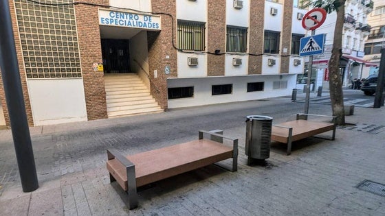 Sanidad desmiente el cierre en agosto del centro de especialidades