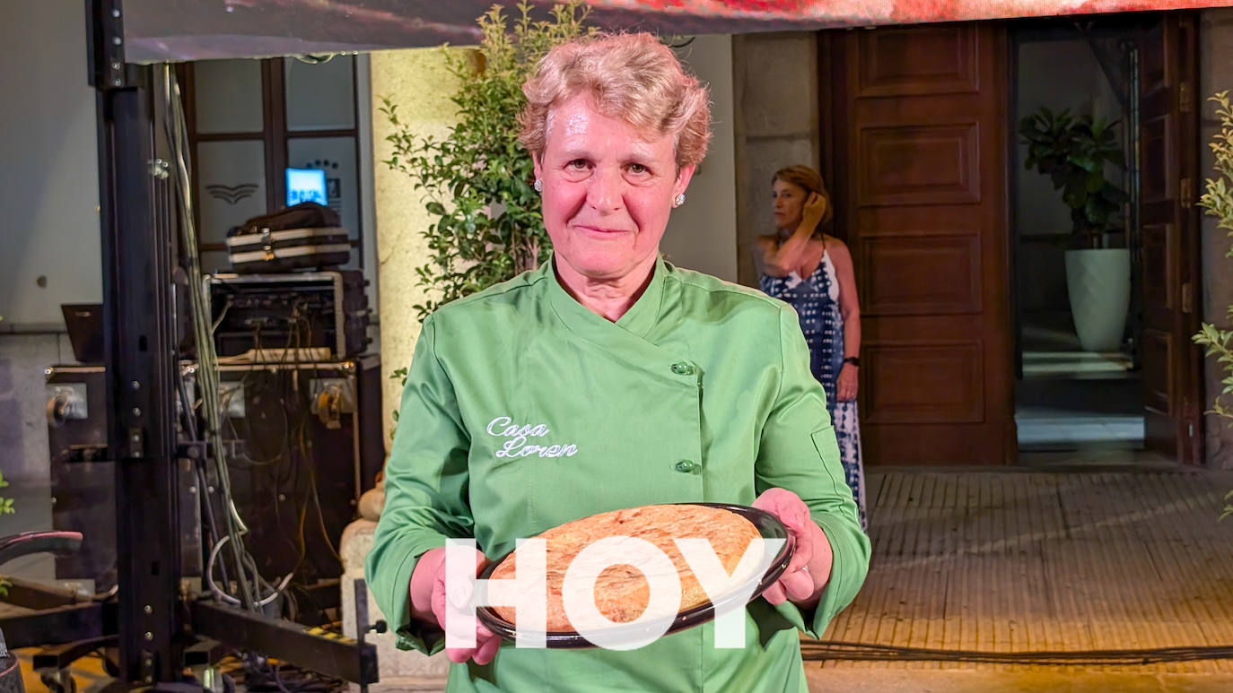 Ocho cocineros extremeños buscaron en Villanueva la mejor tortilla de patatas