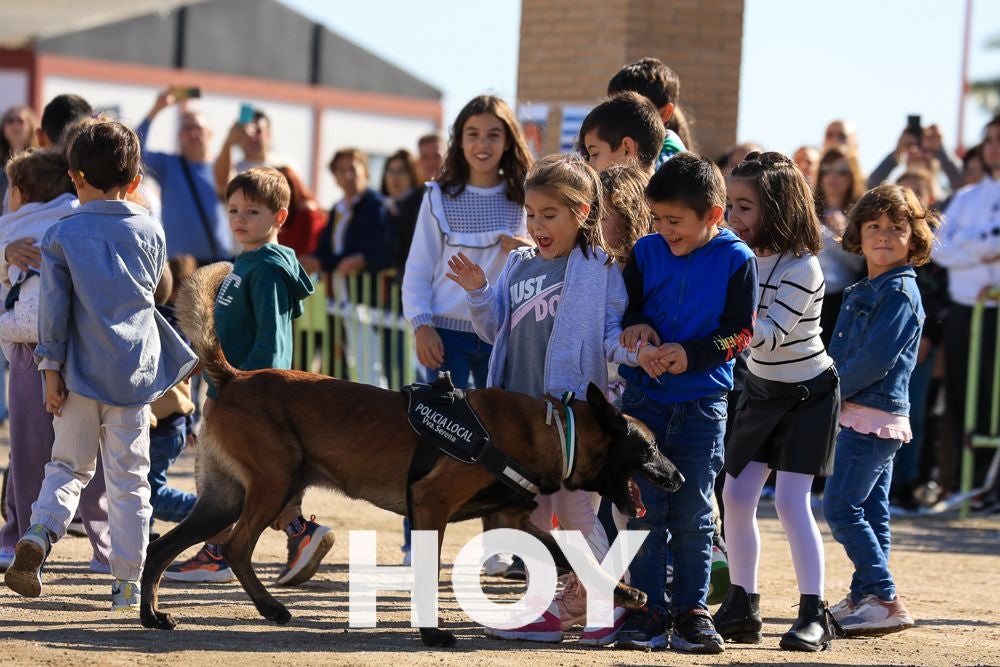 La Policía Local presume de su Unidad Canina en su 175º aniversario
