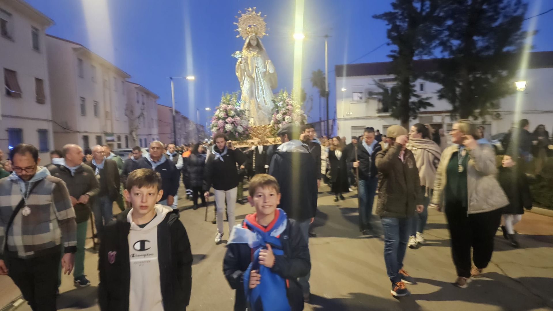 La Virgen de la Aurora regresa de su ermita