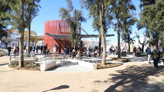 Adjudican las áreas infantiles de Cruz del Río y Conquistadores